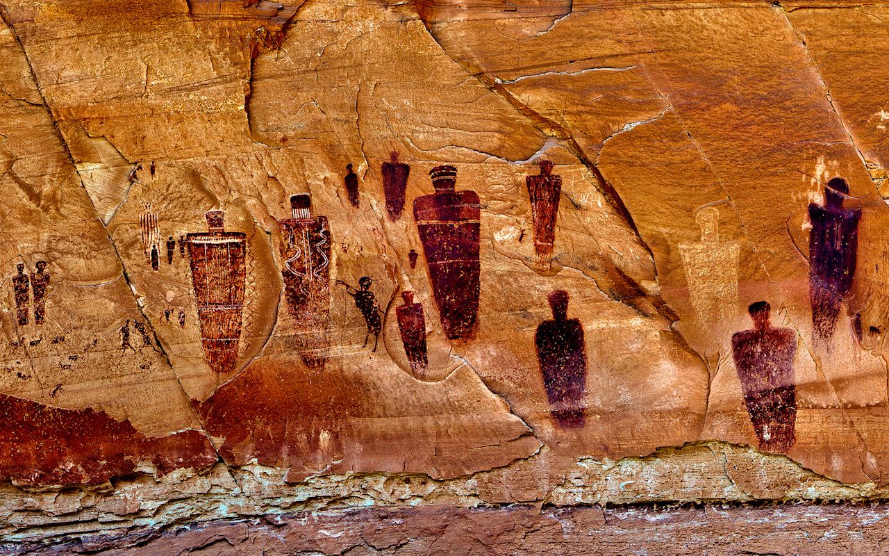 Canyonlands Visitor Information | Photo Gallery | 1 - Great Gallery Petroglyphs at Canyonlands National Park