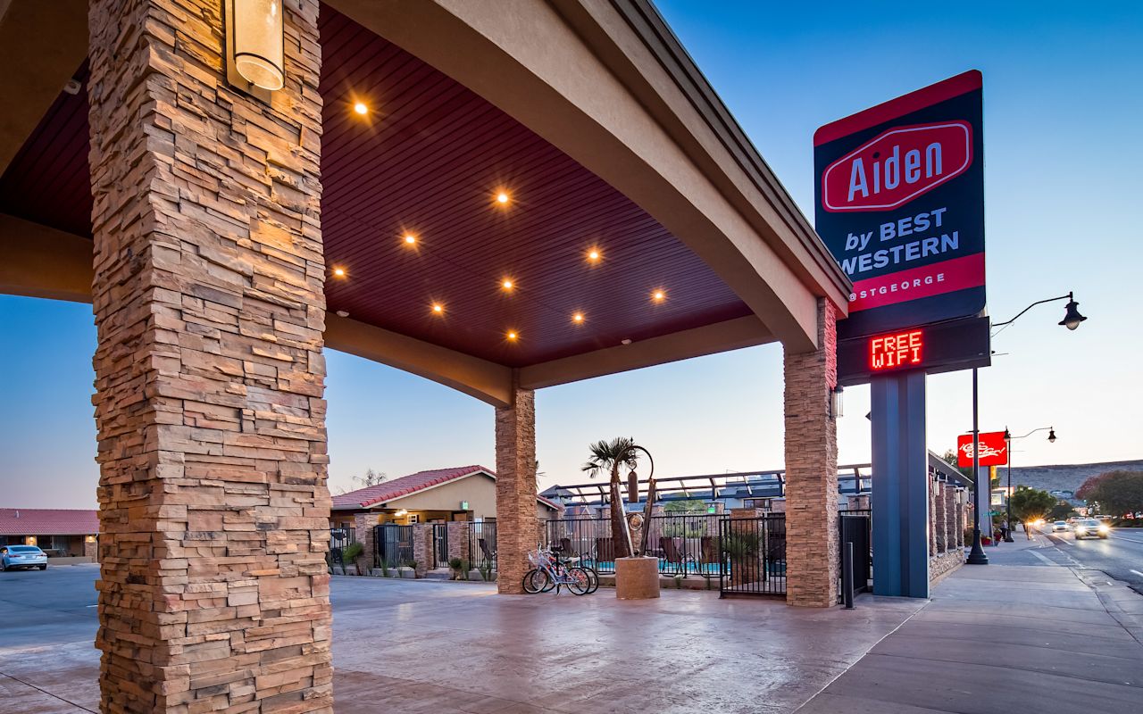 Aiden by Best Western @ St. George | Photo Gallery | 0 - Aiden by Best Western @ St.George