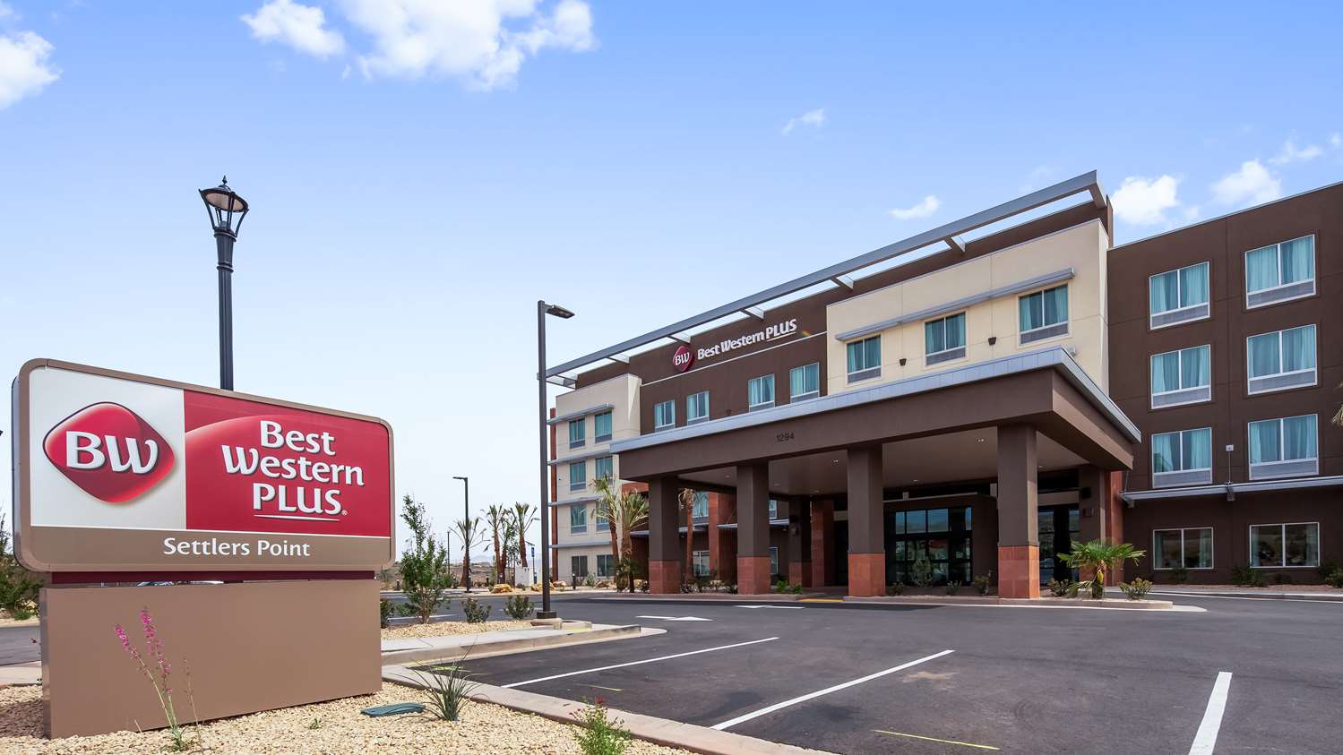 Best Western Plus Settlers Point | Photo Gallery | 0 - Exterior