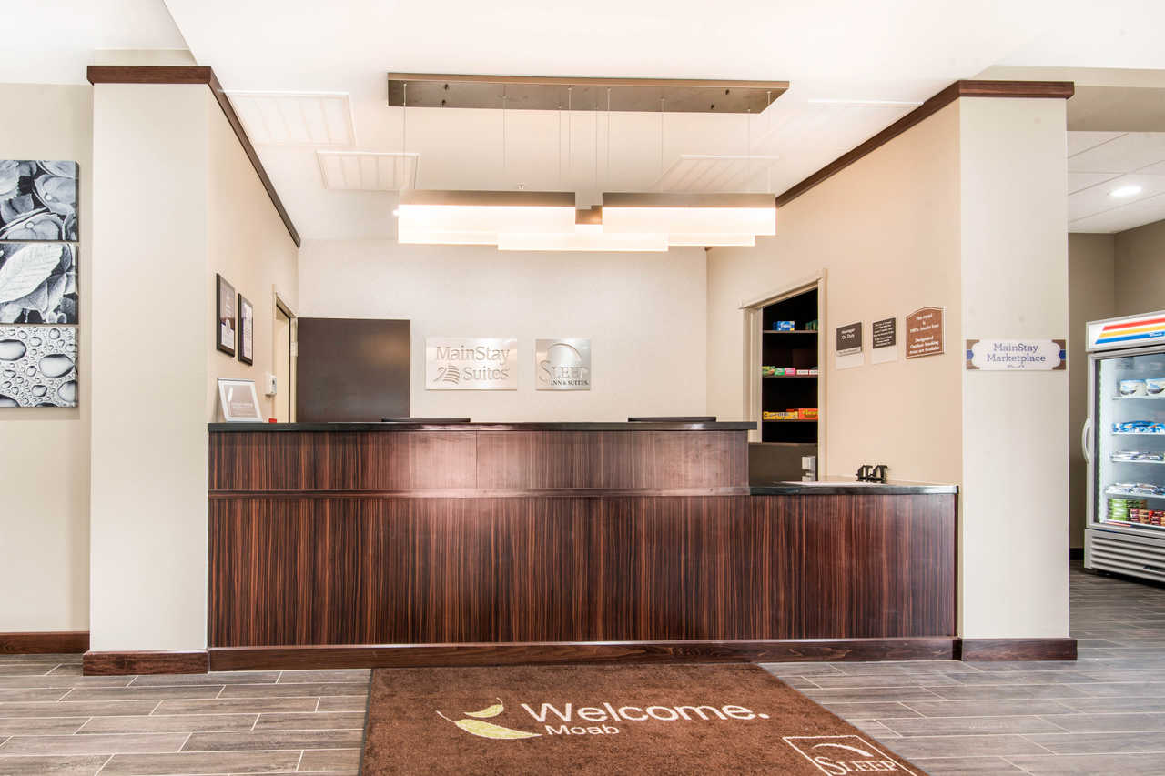 Sleep Inn & Suites Moab near Arches National Park | Photo Gallery | 1 - Sleep Inn & Suites - Moab Business Center