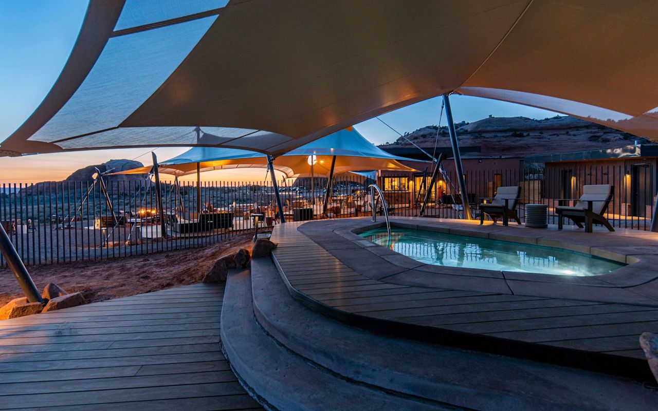 ULUM Moab | Photo Gallery | 7 - Welcome to ULUM Moab! Enjoy a dip in their outdoor hot and cool dipping pools.