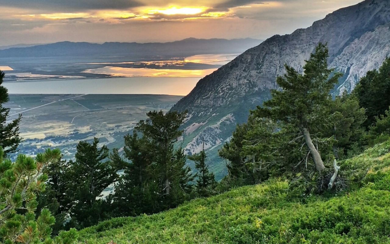 Mountain Biking Guides | Photo Gallery | 0 - Canyon above Box Elder county with Great Salt Lake in distance