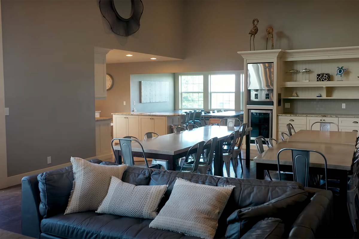 Book your reunion today!