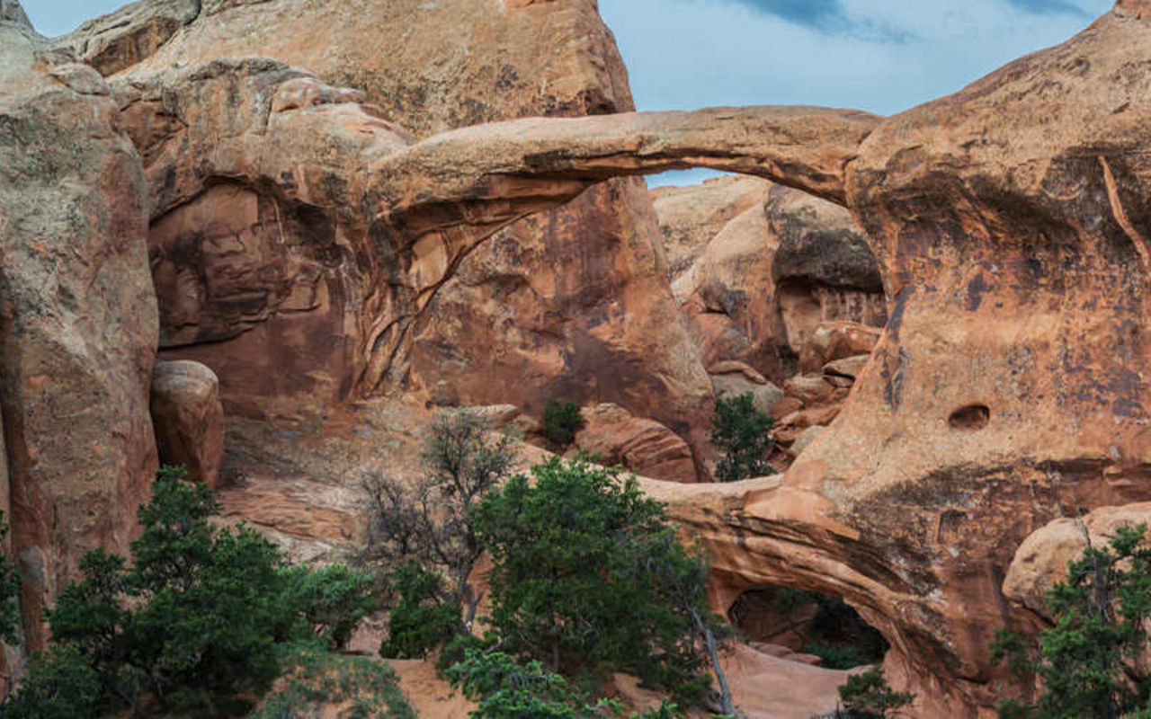 Double O Arch | Photo Gallery | 0 - Devils Garden