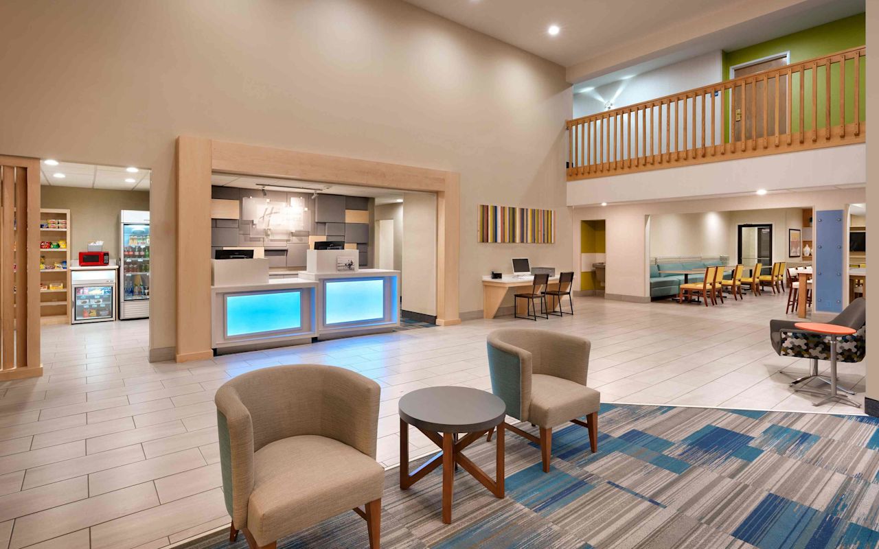 Holiday Inn Express Heber | Photo Gallery | 4 - Lobby