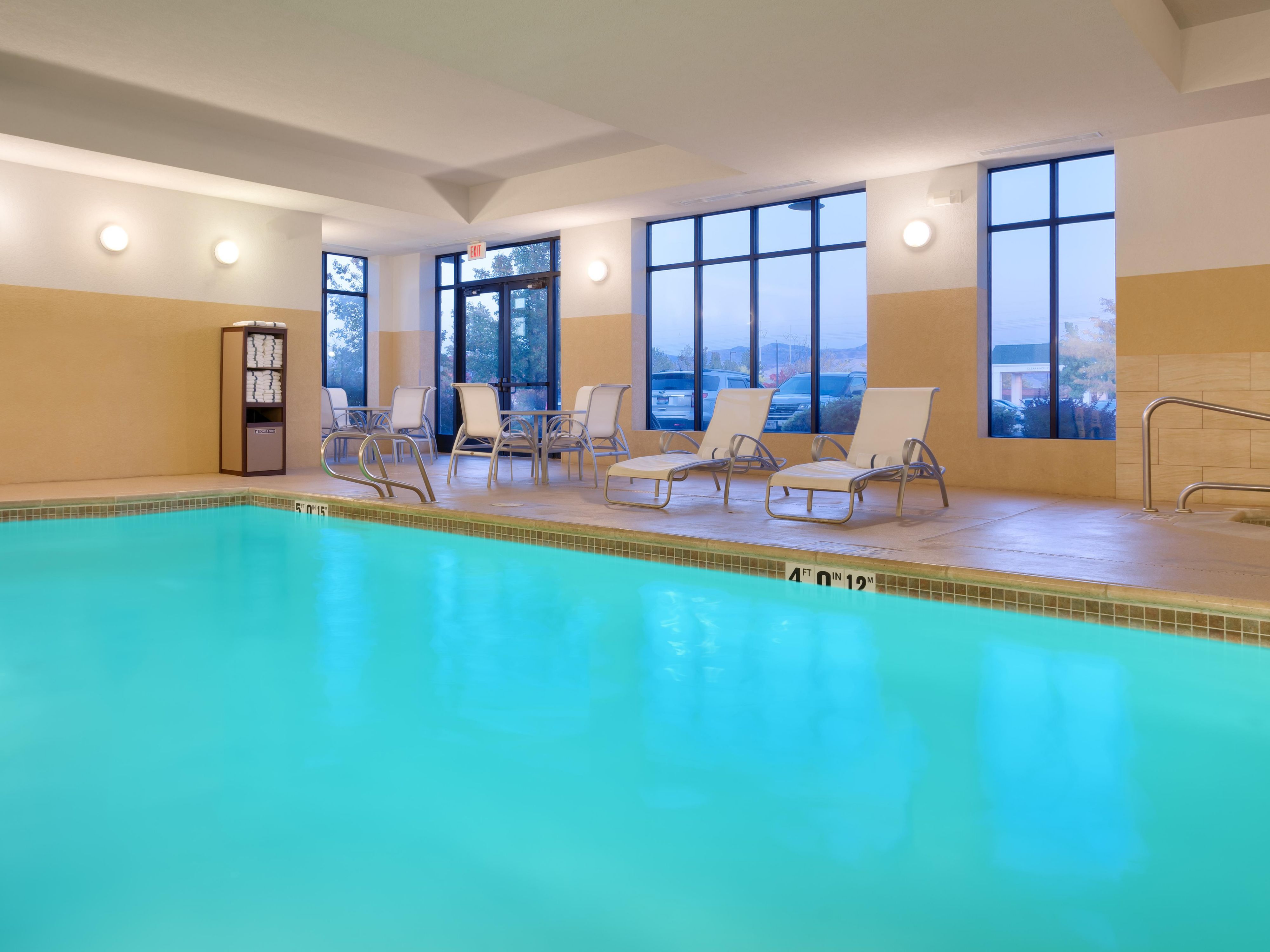 Holiday Inn & Suites - Salt Lake City Airport West | Photo Gallery | 0 - Indoor Pool