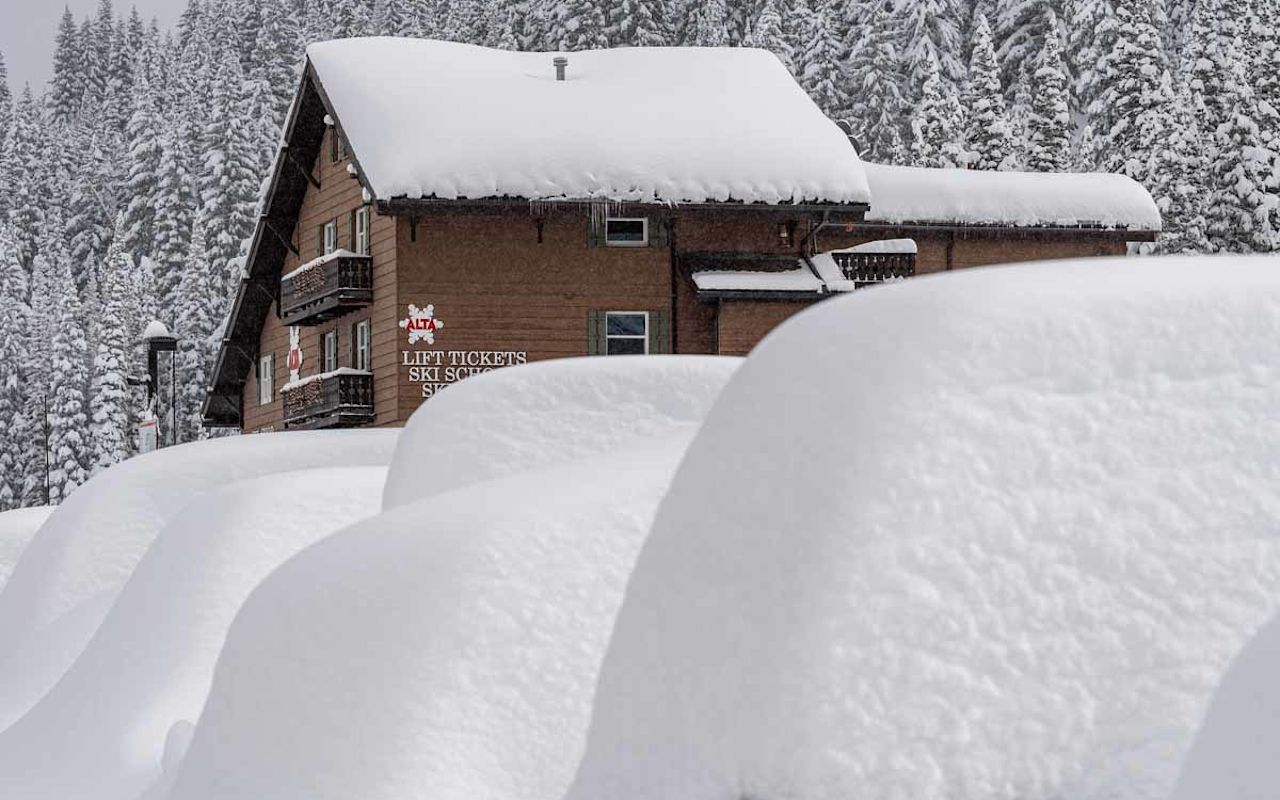 Alta Gallery 2 - Another huge storm buries cars at Alta.