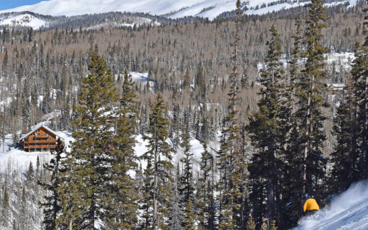 Eagle Point | Photo Gallery | 0 - Utah's newest ski resort and quickly becoming a southern favorite with its 600 skiable acres, 40 runs, access to Tushar Mountain backcountry and terrain park. Tree-lined runs and blue skies abound. Enjoy small crowds and lots and lots of powder.