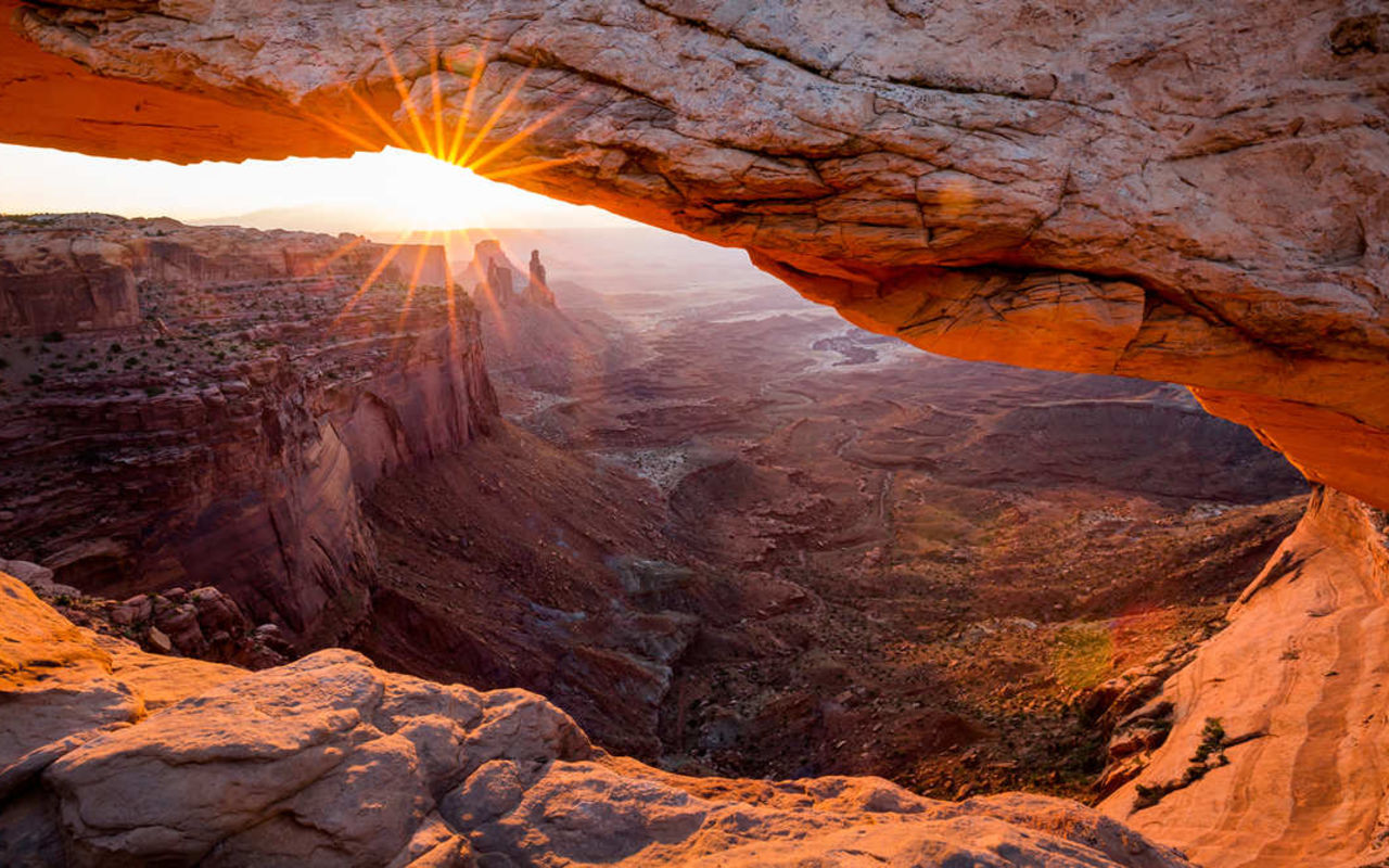 Guide to Canyonlands National Park | Photo Gallery | 0 - Canyonlands Travel Guide