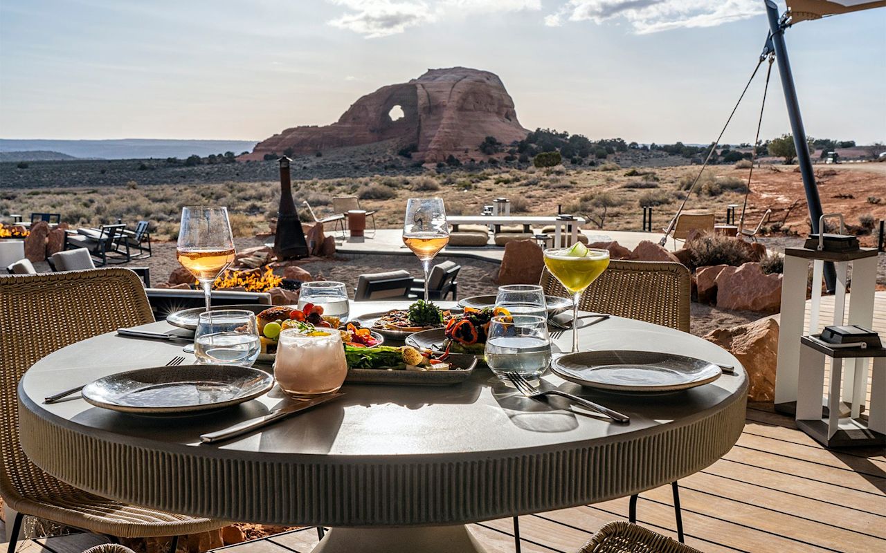 ULUM Moab | Photo Gallery | 0 - Dining with a view.