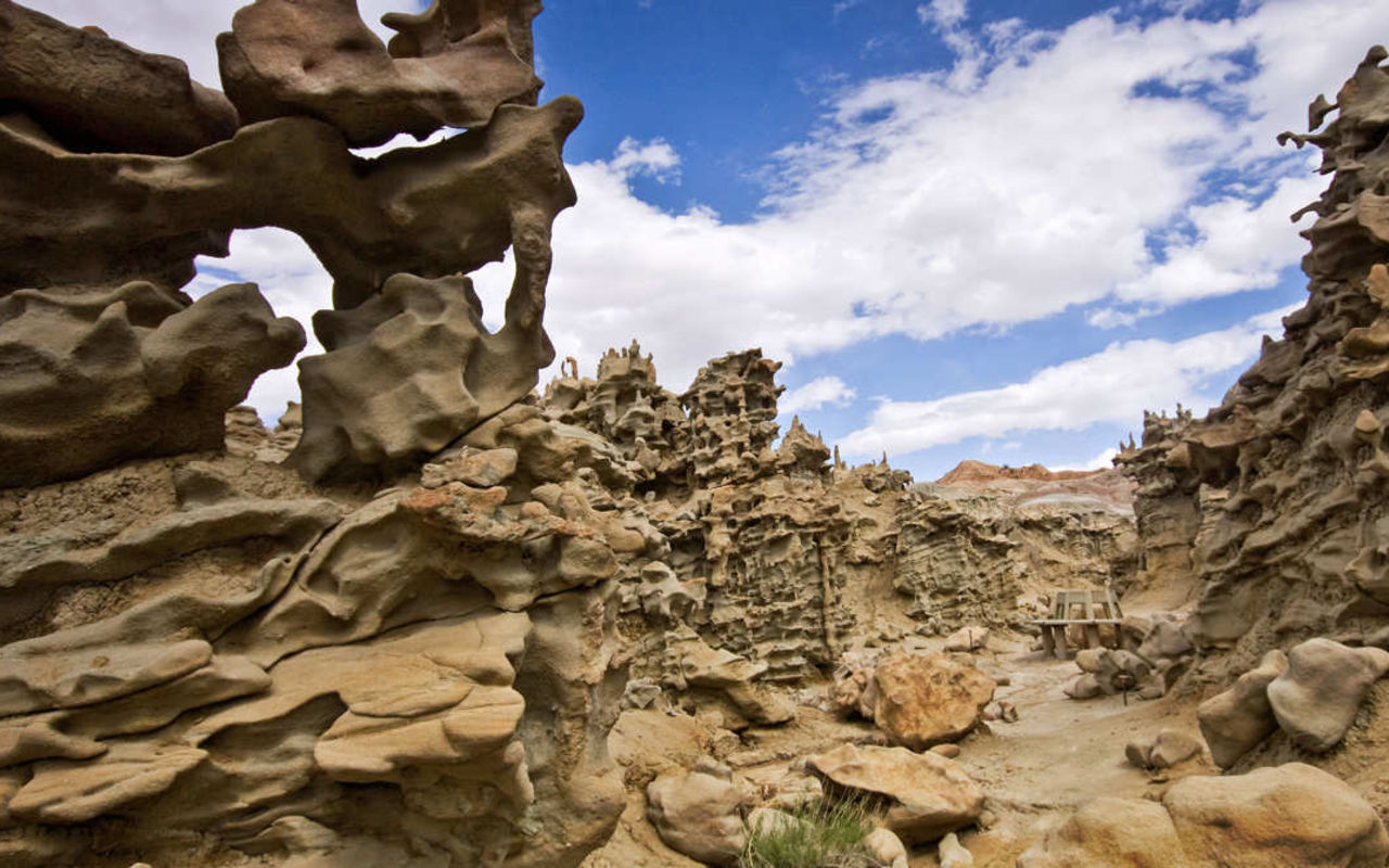 Under The Notch Region | Photo Gallery | 0 - Rock formation in Fantasy Canyon