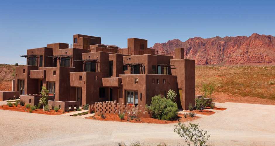 Crescent Moon Inn | Photo Gallery | 1 - Crescent Moon Inn - Front View