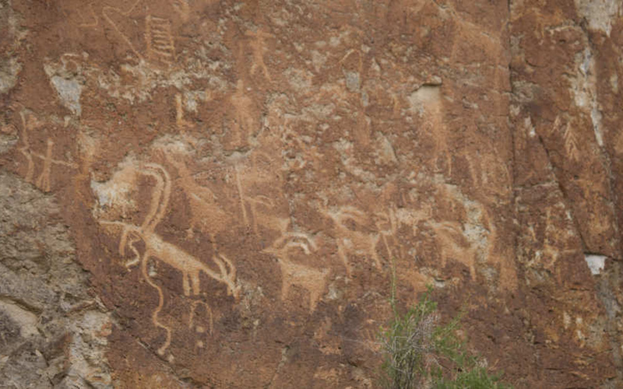 Fremont Indian State Park | Photo Gallery | 2 - This state park is a testament to the ingenuity and art of the ancient Fremont people who lived and worked here and left their mark in the form of petroglyphs. Step back in time in the museum to learn about how they lived and then walk up the nearby trails to see the rock art, then camp at Castle Rock Campground.