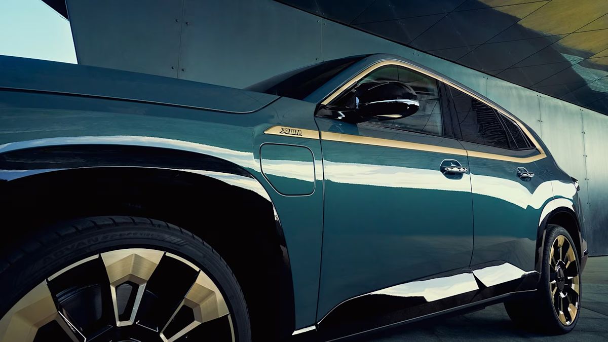 2023 BMW XM test drive review