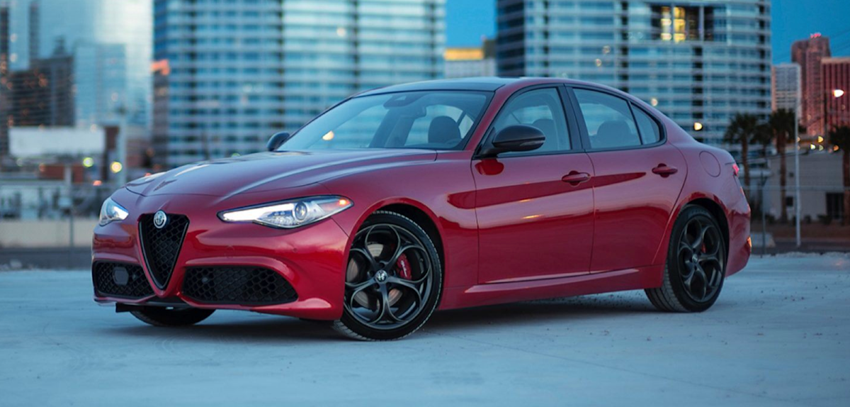 Alfa Romeo Giulia

