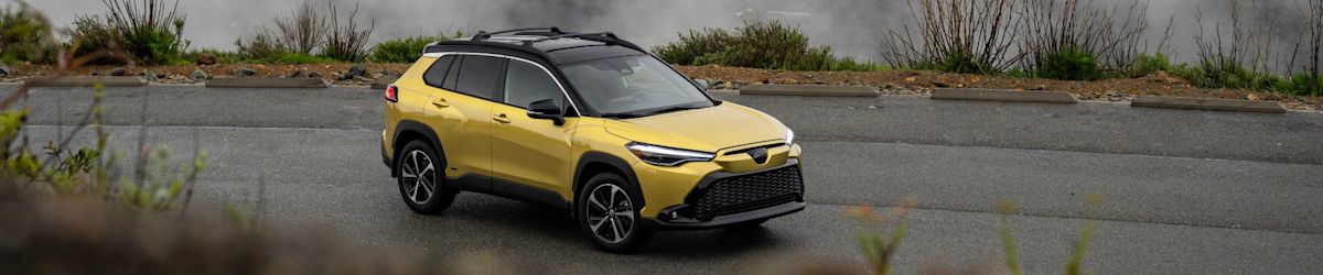 2023 Toyota Corolla Cross Hybrid XSE test drive review