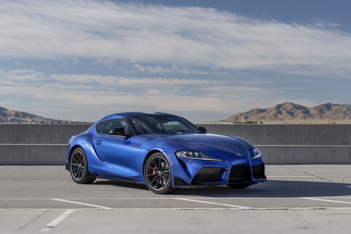 2023 Toyota GR Supra 3.0 Premium manual transmission test drive review