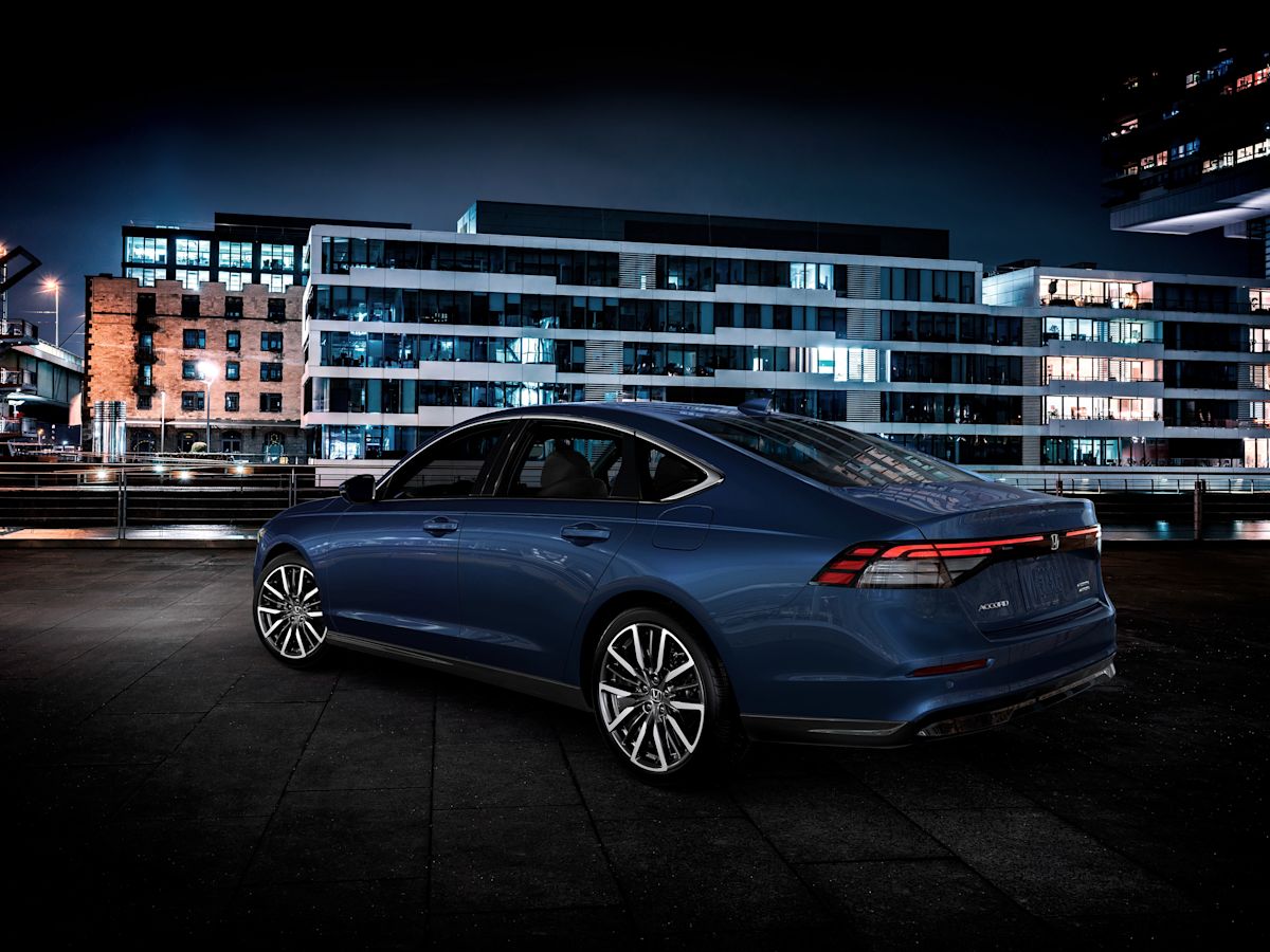 2023 Honda Accord Touring Hybrid test drive review