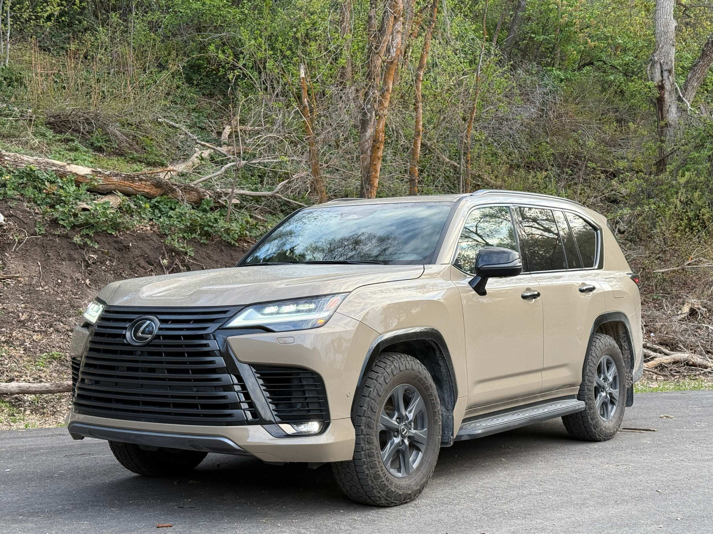 Lexus LX generations 1996-2026: 30 years of luxury, reliability