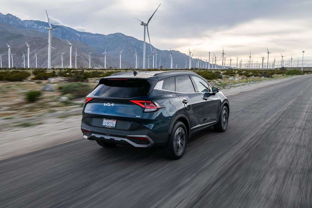 2023 Kia Sportage Hybrid EX AWD test drive review