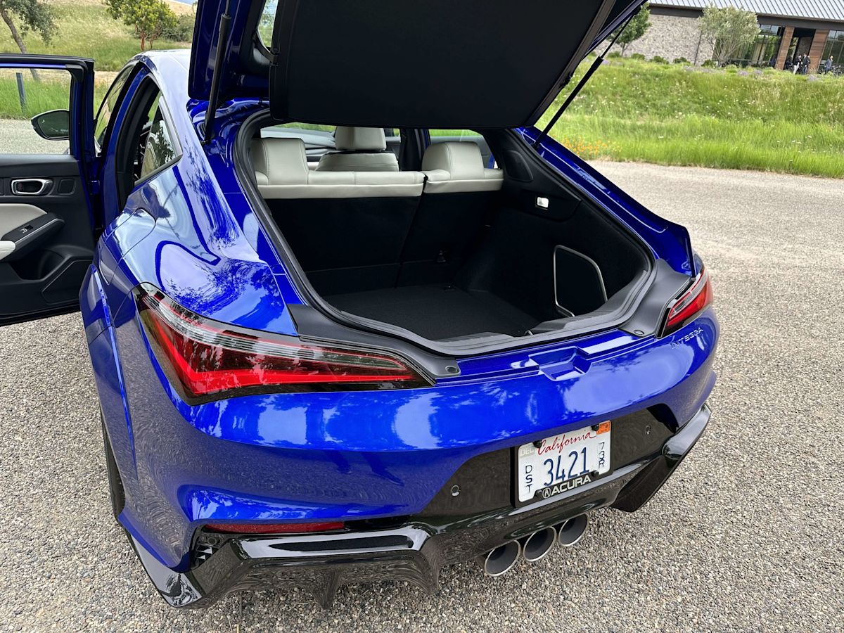 Sizzlin’ Hatchback - 2024 Acura Integra Type S