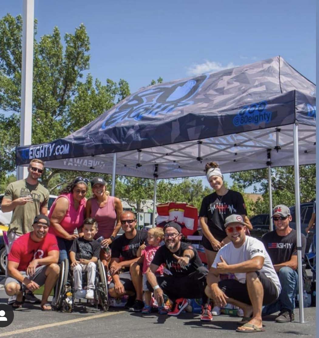 Picture of Born 4 Fast community surrounding Sebastian Perez.