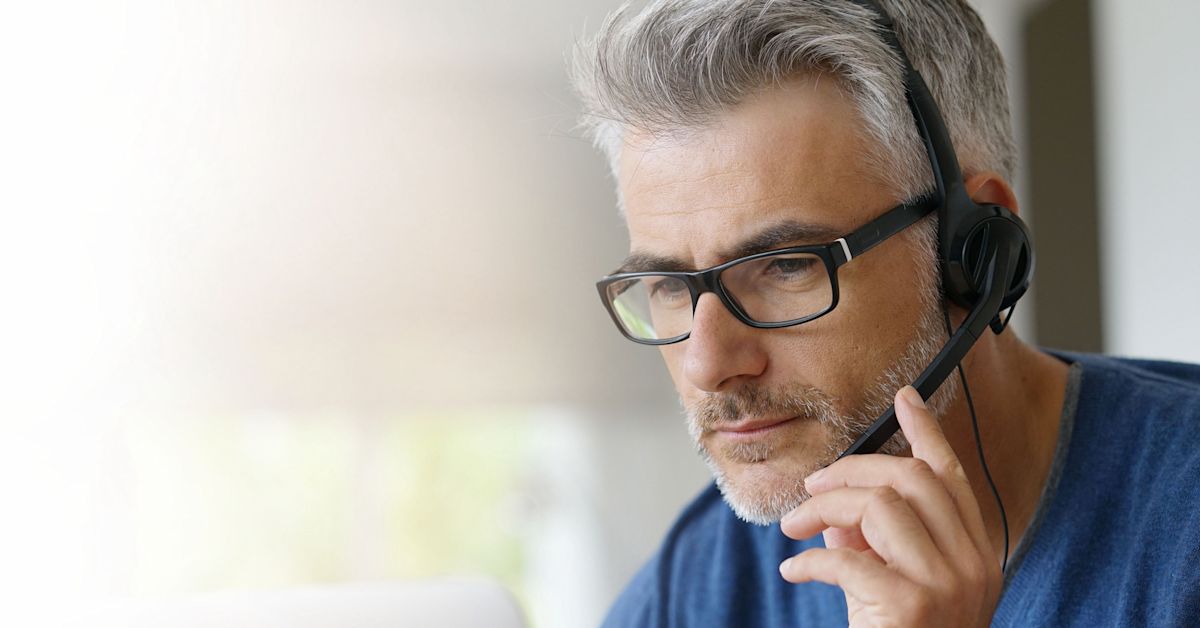 headphones phone call