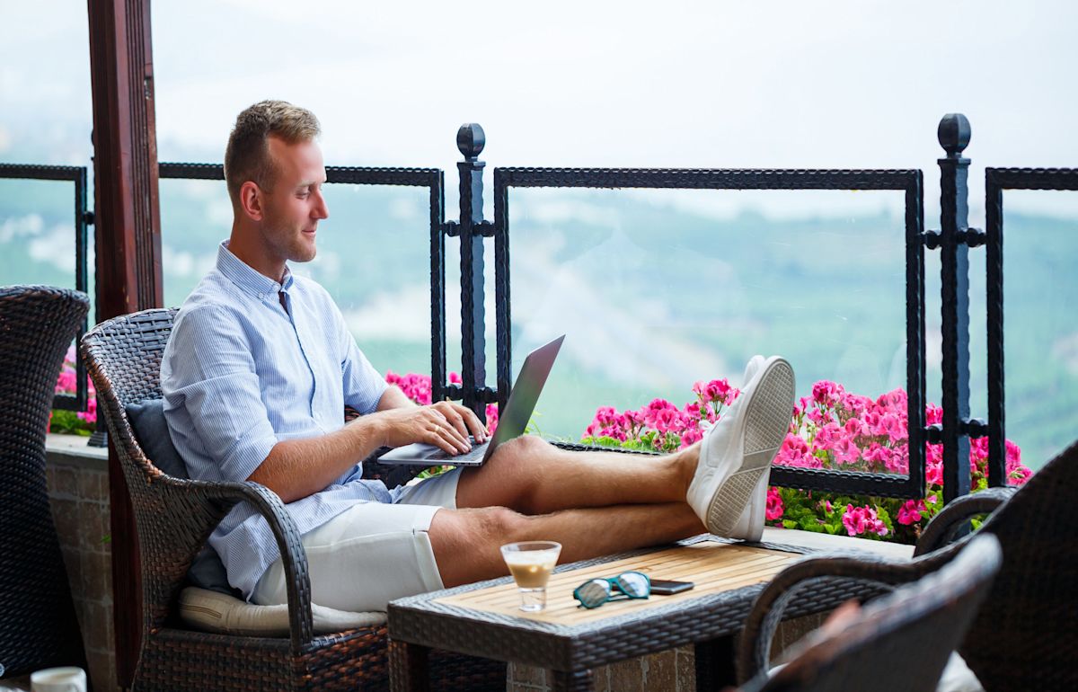 Building a hybrid culture: What works (and what won’t)