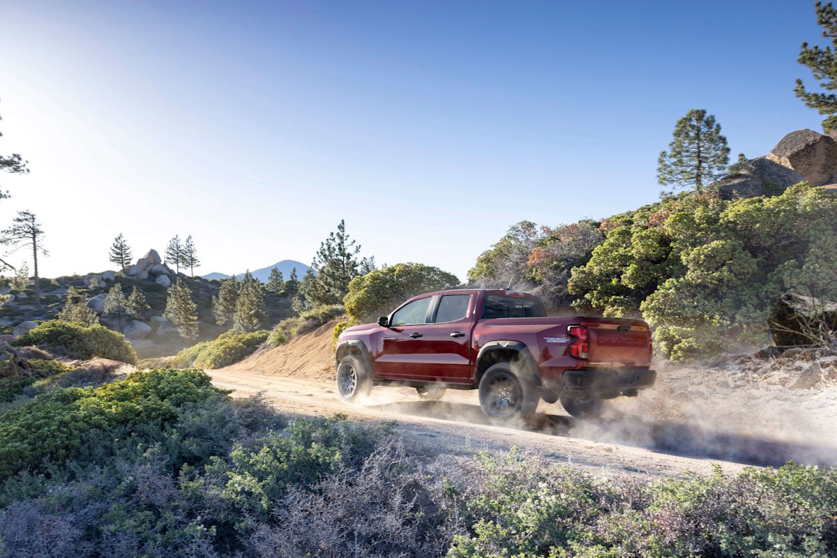 2023 Chevrolet Colorado Trail Boss test drive review