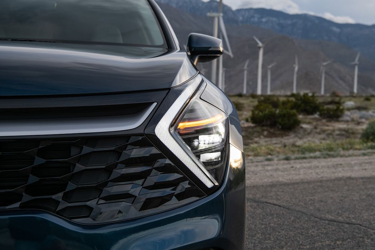 2023 Kia Sportage Hybrid EX AWD test drive review