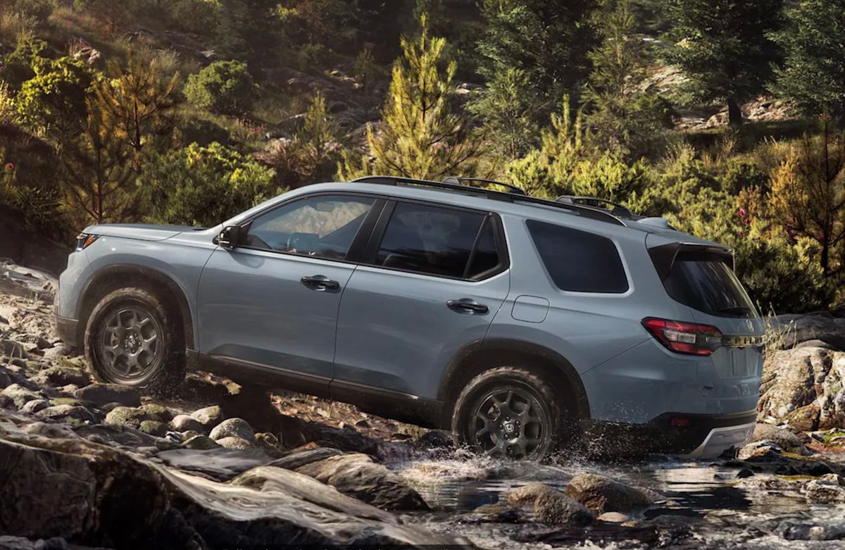 2023 Honda Pilot AWD TrailSport test drive review