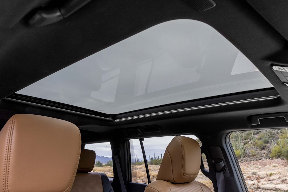 2024 Lexus GX Luxury EminentWhitePearl 45