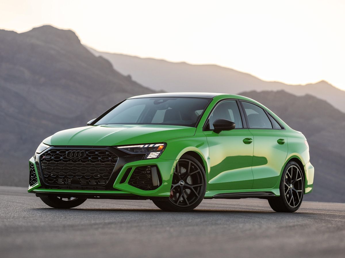 2023 Audi RS 3 test drive review