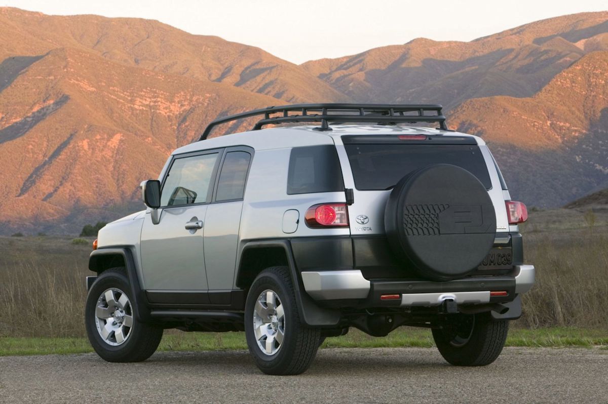 2007 to 2014 Toyota FJ Cruiser - “FJ” equals fun journey