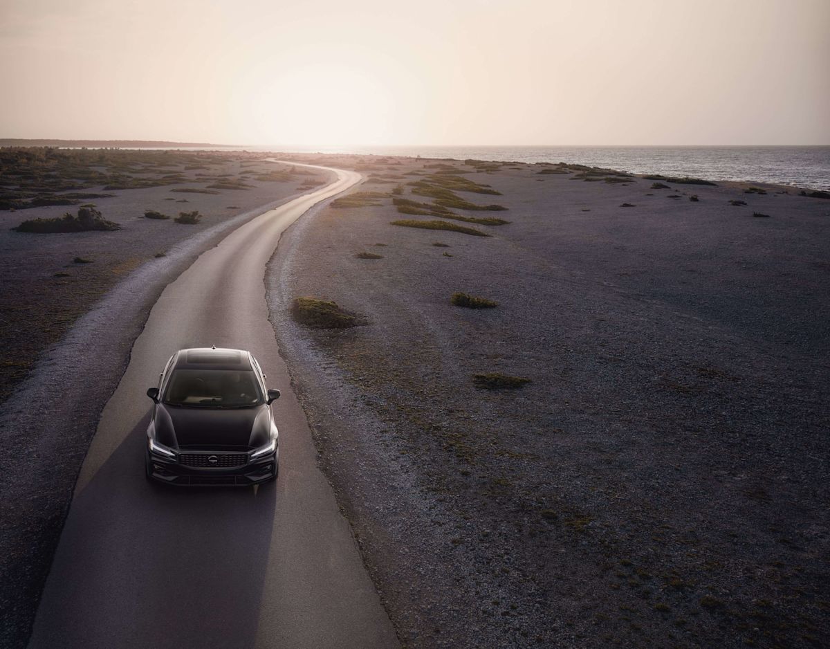 2023 Volvo S60 Recharge Ultimate Test Drive Review