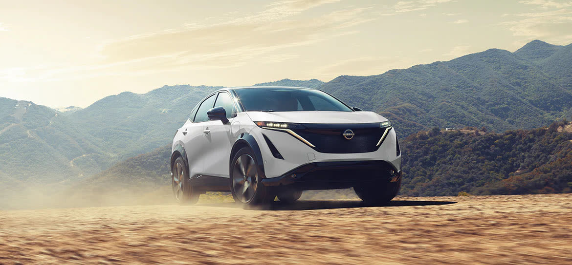 2024-nissan-ariya-platnium-front-view