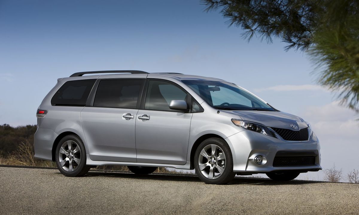 Minivan Mania - 5 Family Haulers on a $10,000 Budget