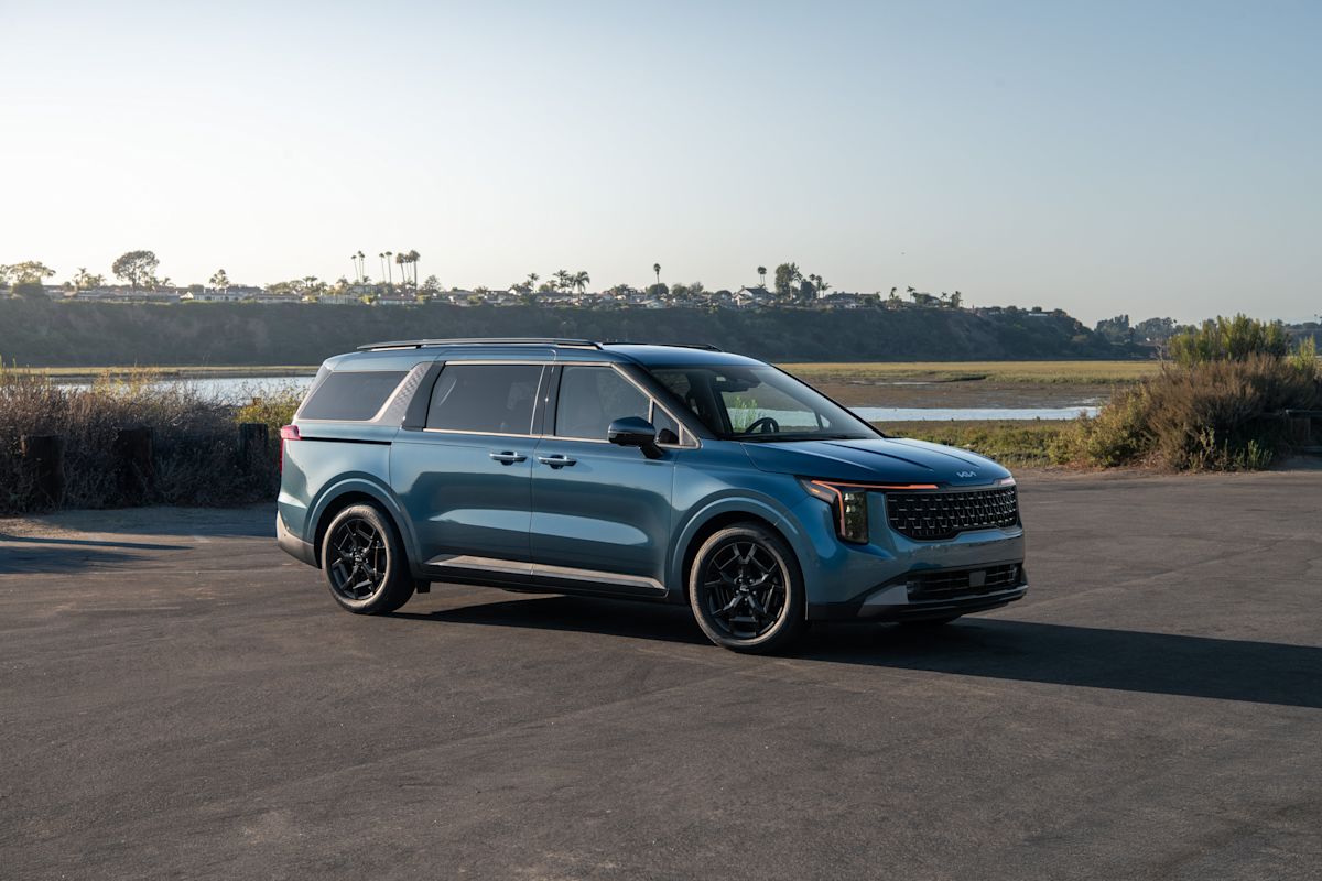 22605 2025 Carnival-min