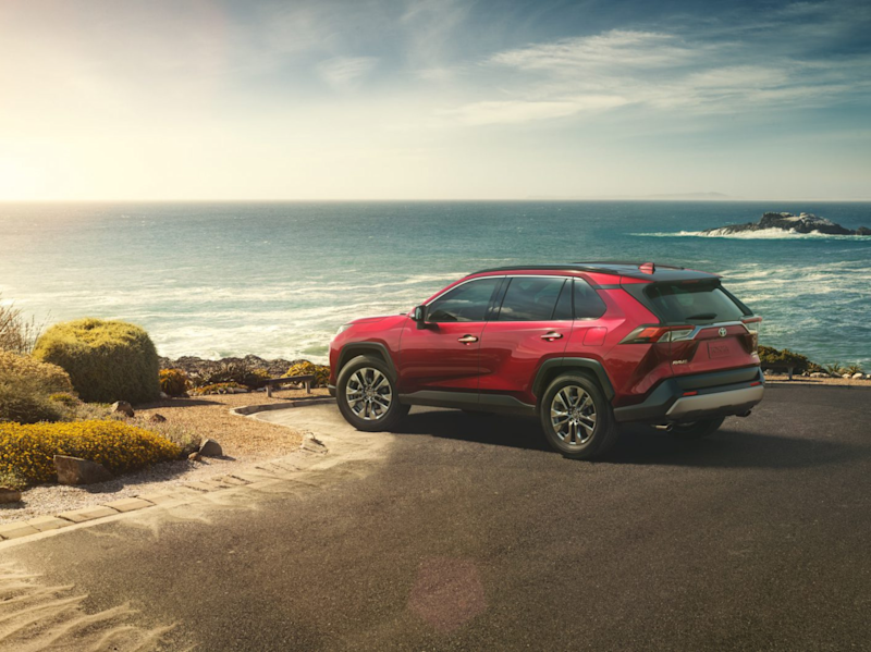 An American best-seller: Generations of the Toyota RAV4 | KSL Cars ...