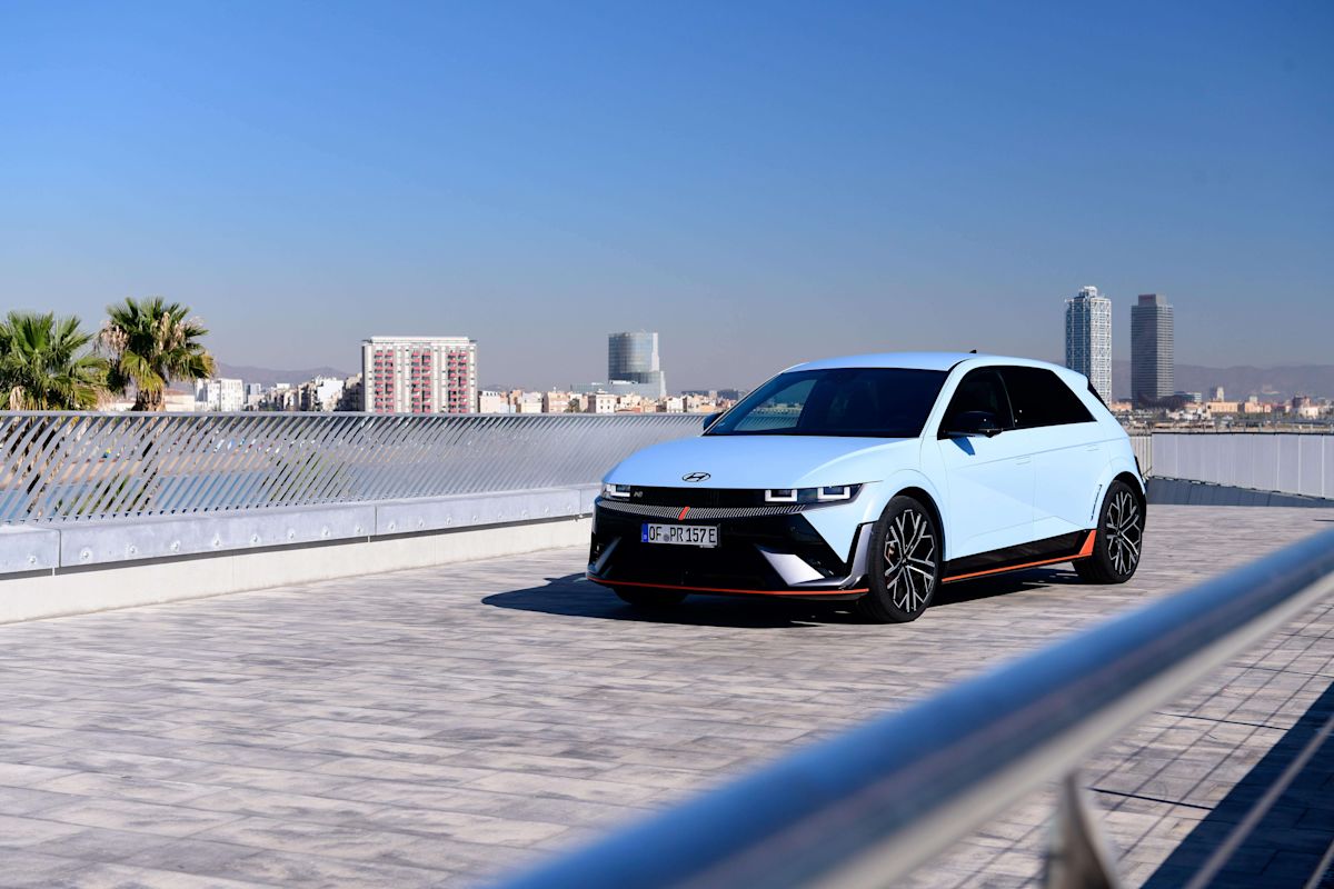 hyundai-ioniq-5-n-barcelona-0324-203 jpg bfc off-min (1)