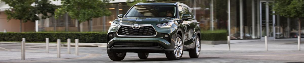 2023 Toyota Highlander Limited test drive review