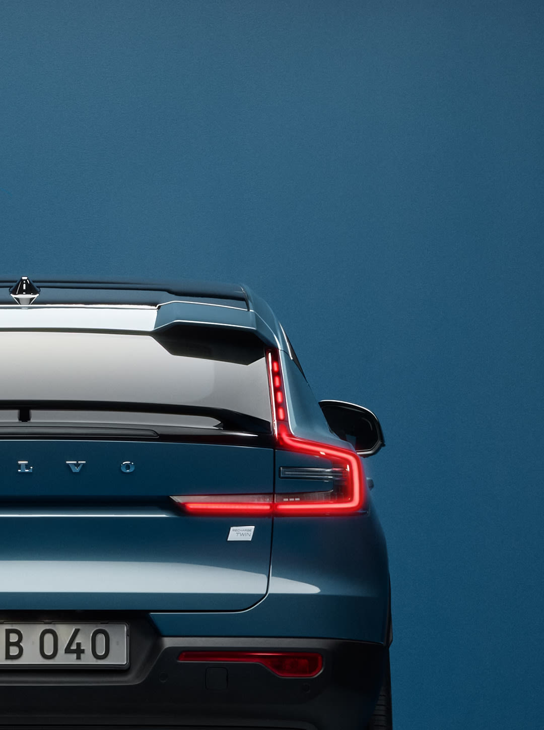 2022 Volvo C40 Recharge Twin Ultimate Test Drive Review